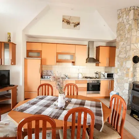 Ruza Apartment