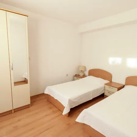 Ruza Apartment *
