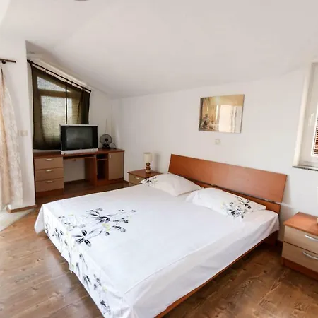 Ruza Apartment